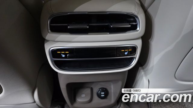 Genesis GV80 2022 — photo 23