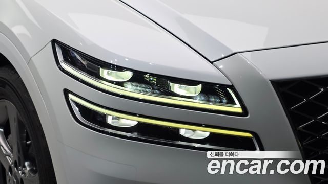 Genesis GV80 2022 — photo 8
