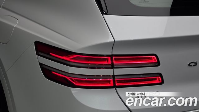 Genesis GV80 2022 — photo 9