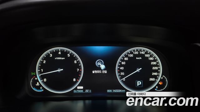 Hyundai Equus 2014 — photo 11