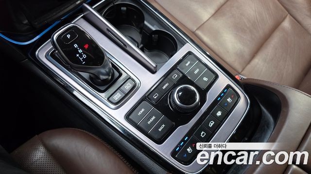 Hyundai Equus 2014 — photo 12