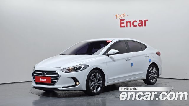Hyundai AVANTE 2018 — photo 1