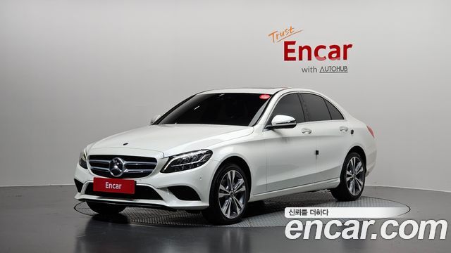 Mercedes-Benz C-Class 2020 — photo 1