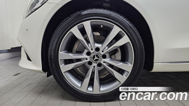 Mercedes-Benz C-Class 2020 — photo 5