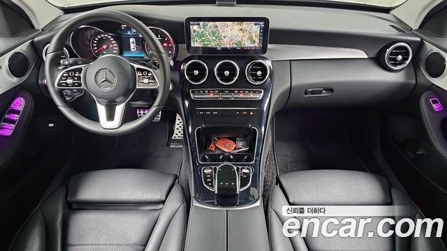 Mercedes-Benz C-Class 2020 — photo 10