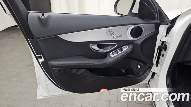 Mercedes-Benz C-Class 2020 — photo 14