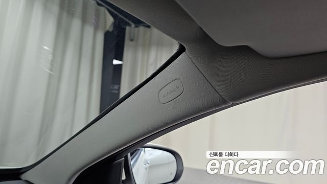 Mercedes-Benz C-Class 2020 — photo 34