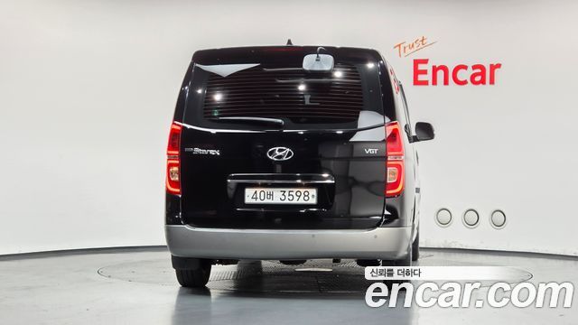Hyundai Starex 2019 — photo 4