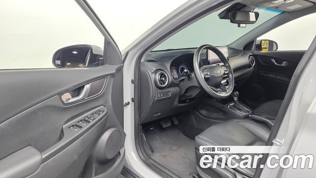 Hyundai Kona 2021 — photo 13