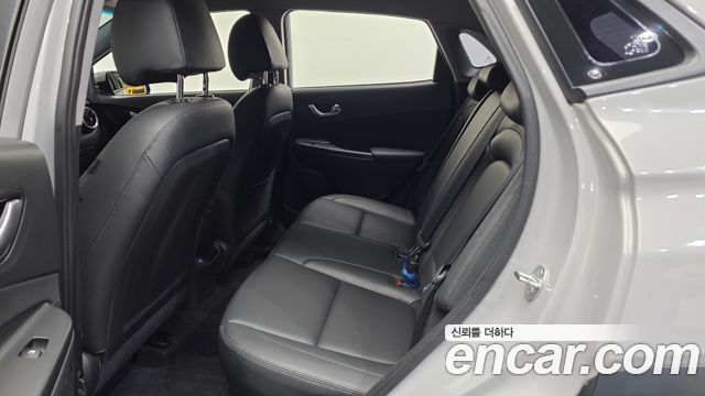 Hyundai Kona 2021 — photo 18
