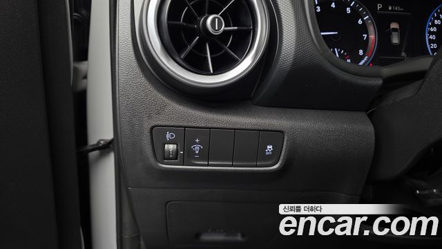 Hyundai Kona 2021 — photo 25