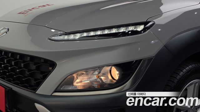 Hyundai Kona 2021 — photo 8
