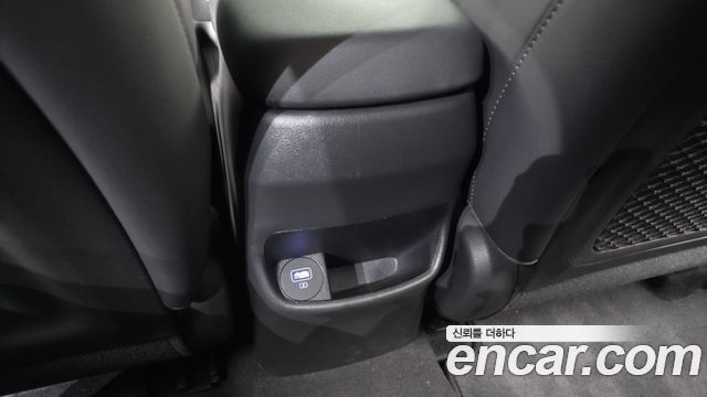 Hyundai Kona 2021 — photo 29