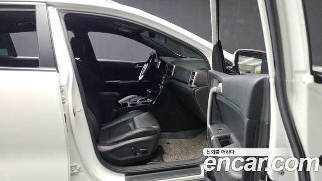 Kia Sportage 2020 — photo 24