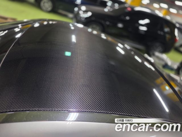 Lexus LC 2018 — photo 13