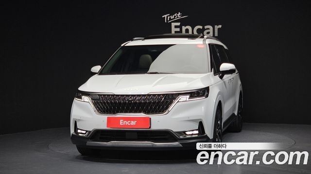 Kia Canival 2022 — photo 3