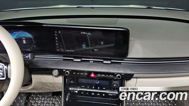 Kia Canival 2022 — photo 11