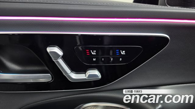 Mercedes-Benz E-Class 2025 — photo 31