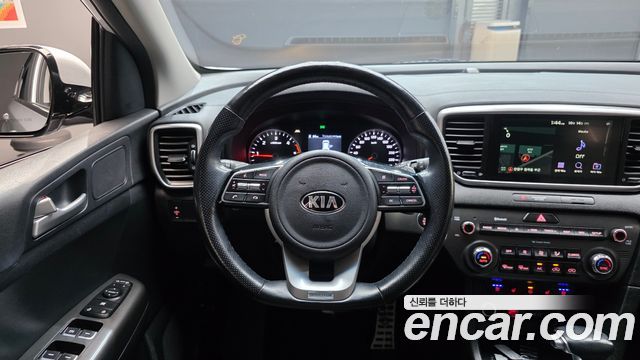 Kia Sportage 2019 — photo 13