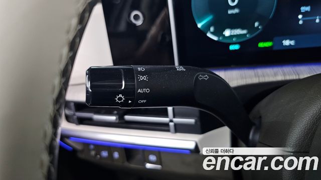 Hyundai Santafe 2024 — photo 30