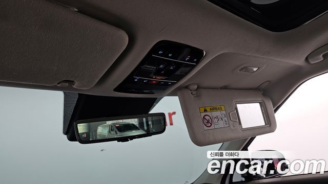 Hyundai Santafe 2024 — photo 33