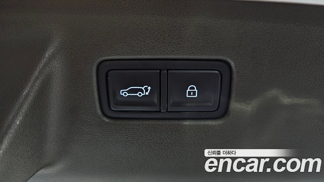 Hyundai Santafe 2024 — photo 39