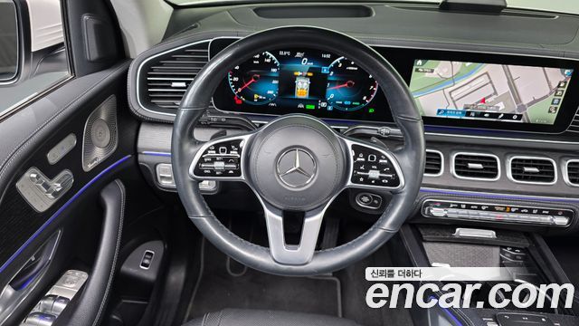Mercedes-Benz GLE-Class 2023 — photo 19