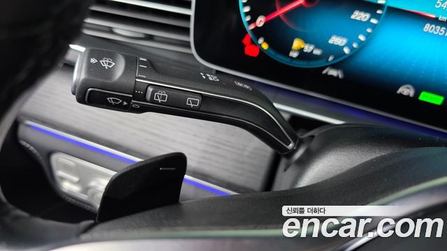 Mercedes-Benz GLE-Class 2023 — photo 28