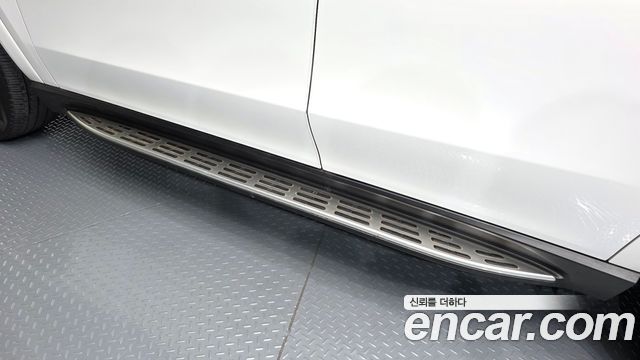 Mercedes-Benz GLE-Class 2023 — photo 31