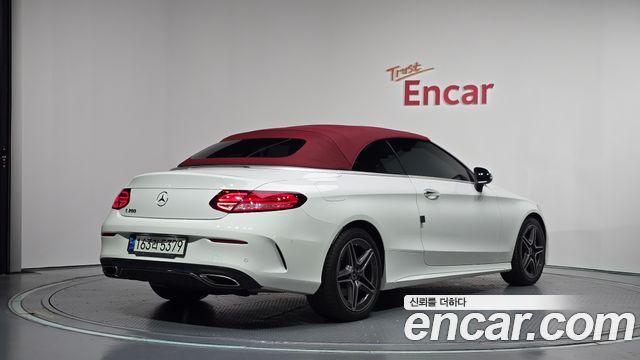 Mercedes-Benz C-Class 2021 — photo 2