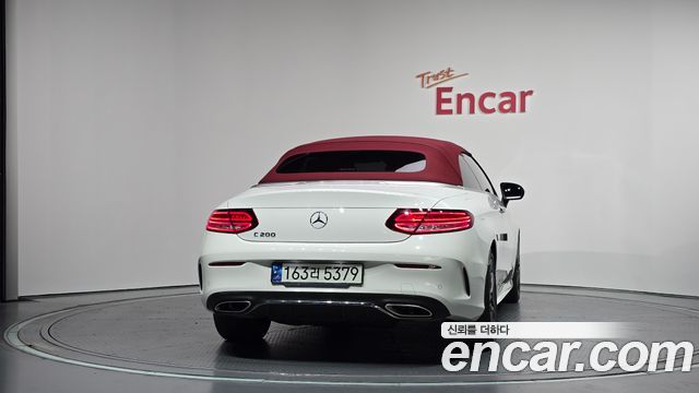 Mercedes-Benz C-Class 2021 — photo 4