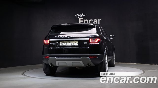 Land Rover Range Rover Evoque 2018 — photo 4