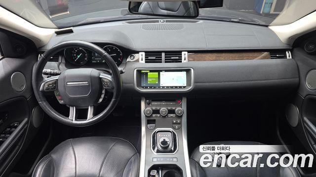 Land Rover Range Rover Evoque 2018 — photo 7