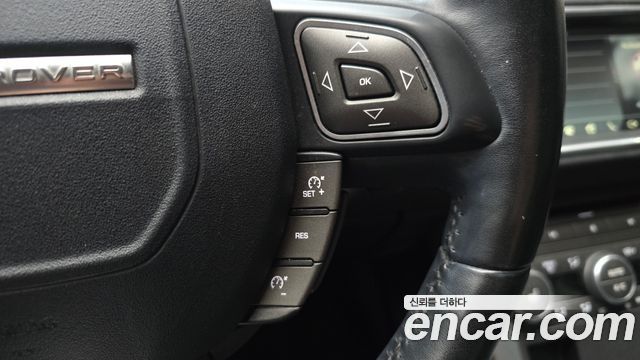Land Rover Range Rover Evoque 2018 — photo 15