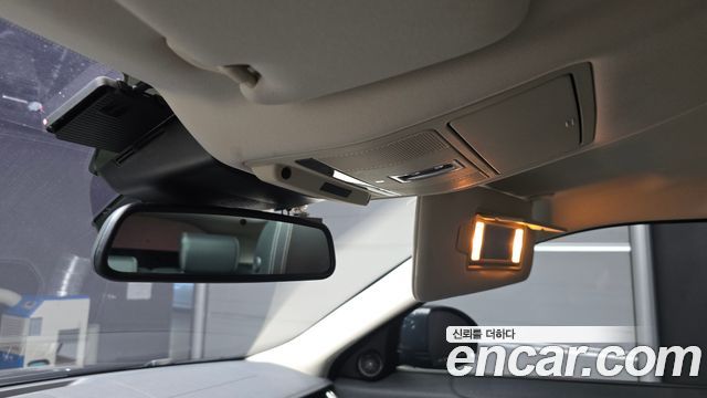 Land Rover Range Rover Evoque 2018 — photo 18
