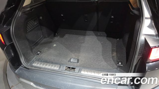 Land Rover Range Rover Evoque 2018 — photo 20