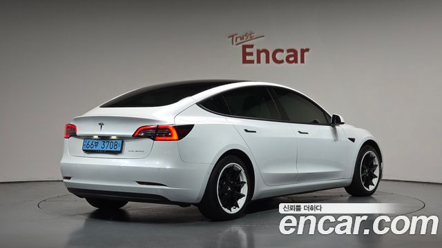 Tesla Model 3 2020 — photo 2