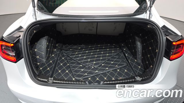 Tesla Model 3 2020 — photo 22
