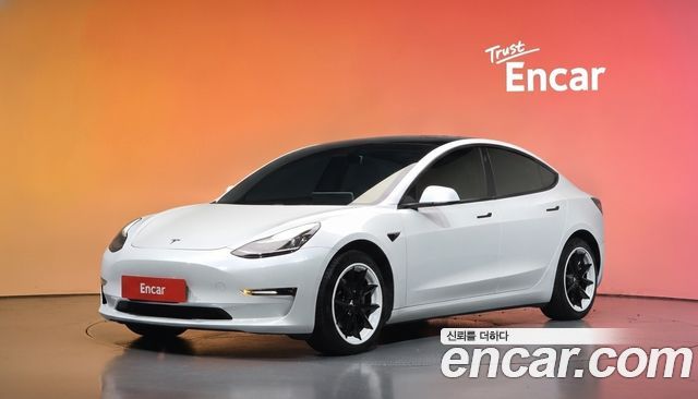 Tesla Model 3 2020 — photo 1