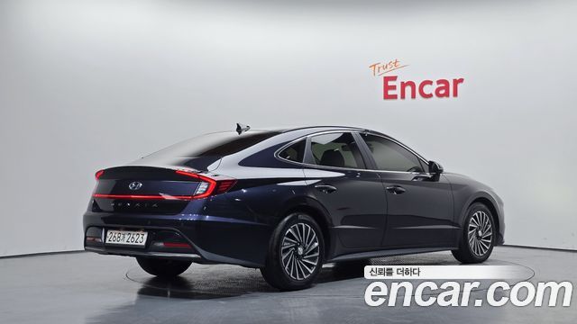Hyundai Sonata 2021 — photo 2
