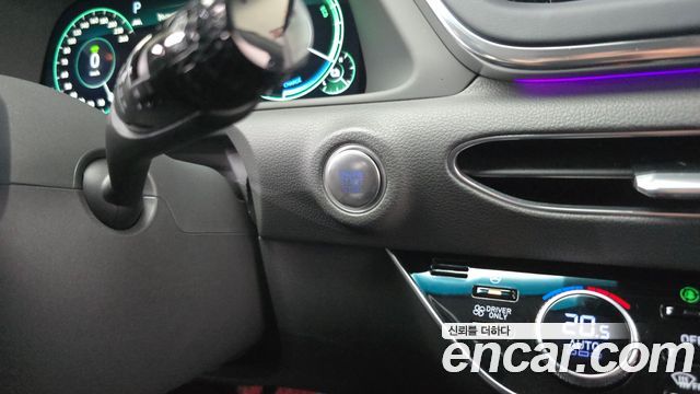 Hyundai Sonata 2021 — photo 26