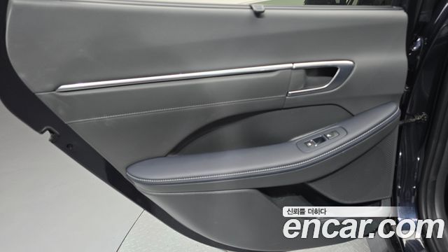 Hyundai Sonata 2021 — photo 15