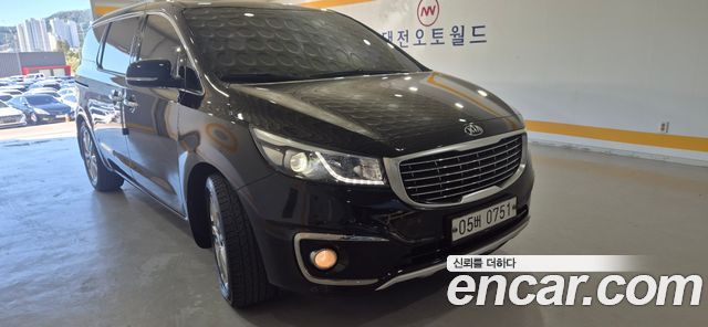 Kia Canival 2016 — photo 2