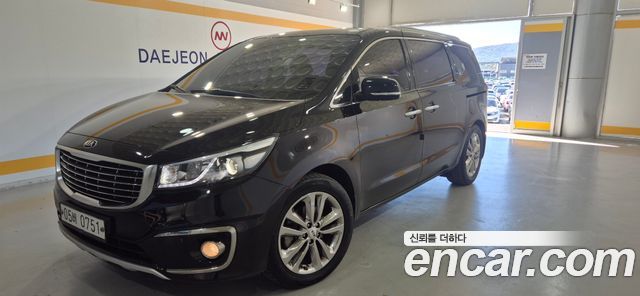 Kia Canival 2016 — photo 4