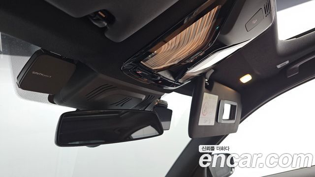 BMW 3-Series 2023 — photo 28