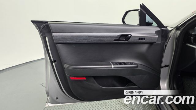 Hyundai Grandeur 2025 — photo 14