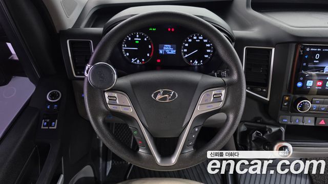 Hyundai Solati 2016 — photo 18
