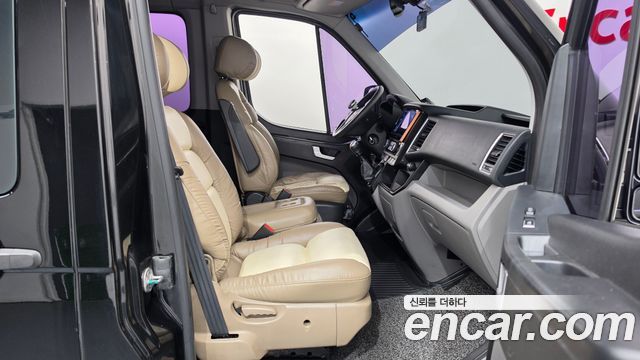 Hyundai Solati 2016 — photo 16