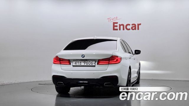 BMW 5-Series 2018 — photo 4
