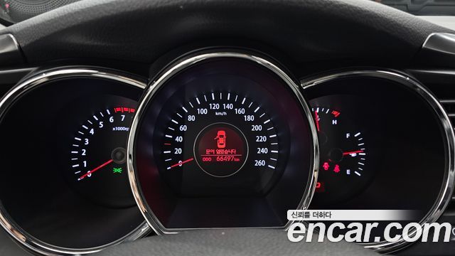Kia K5 2013 — photo 11